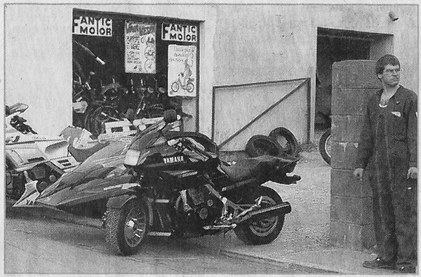 1er Magasin AMR - AUBRY MOTOS - Vittel 88